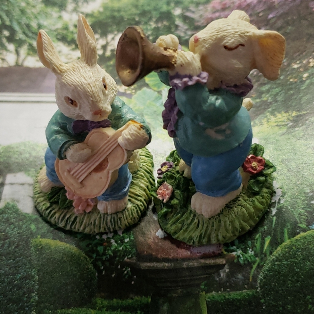 Two (2) 3D Most adorable Enesco bunnies - Picture 1 of 12